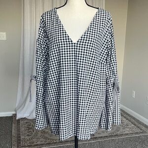 Ava & Viv Black & White Gingham V Neck Blouse w/ Tie Bell Sleeves Size 3X XXXL